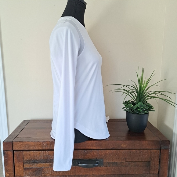 Sage Collective Active Top White Women's XS Long Sleeve Tee Workout - Picture 2 of 8